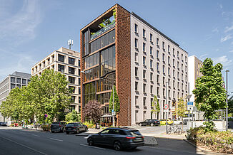 Straßenansicht des Hotels Lindley Lindenberg in Frankfurt.