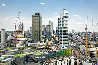 Skyline von Frankfurt mit dem Grand Tower.