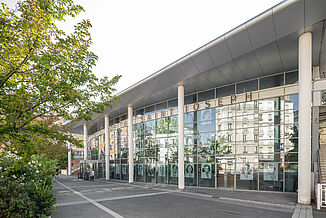 Eingangsbereich vom Krankenhaus Saint-Joseph in Paris.