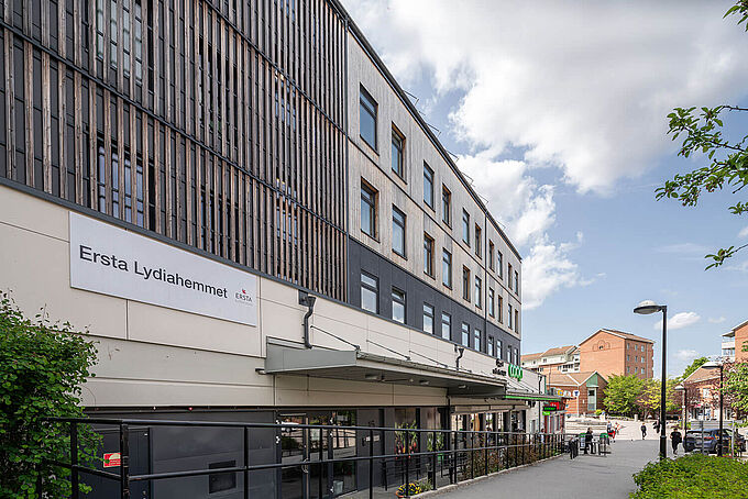 Die ruhige Pflegeimmobilie auf der U-Bahn-Station